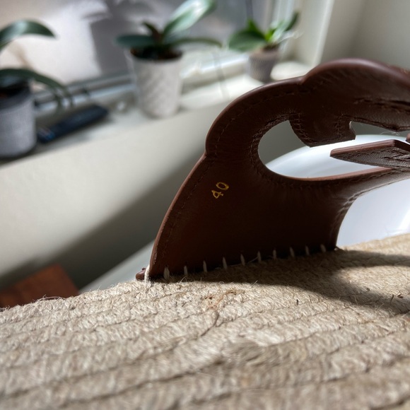 Gucci Interlocking G Cut-Out Slide Sandals - Picture 6 of 6